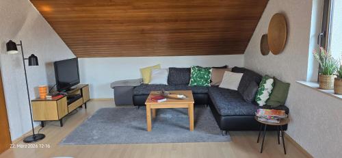 Ferienwohnung mit Kreuzbergblick in 比紹夫斯海姆a.d.力弘