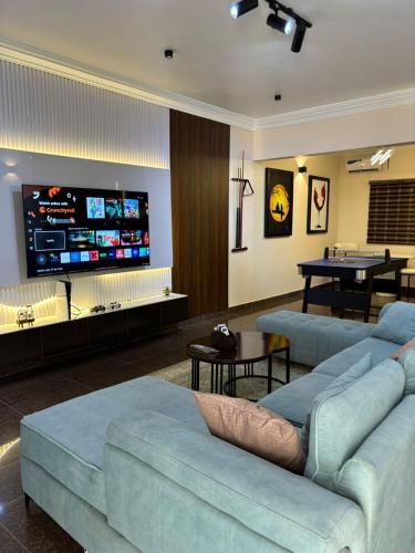 Cozy 2bedroom service apartment – khách sạn tại Kado