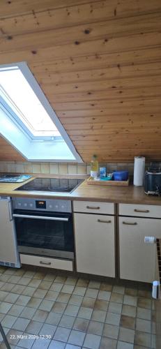Ferienwohnung mit Kreuzbergblick in 比紹夫斯海姆a.d.力弘