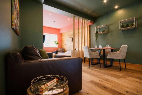 COLORGRAM Loft - by AlpenLuxus Collection in Kramsach