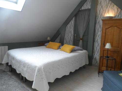 chambre d'hôte équipée en studio (chambre d'hote equipee en studio) in Hangest-sur-Somme