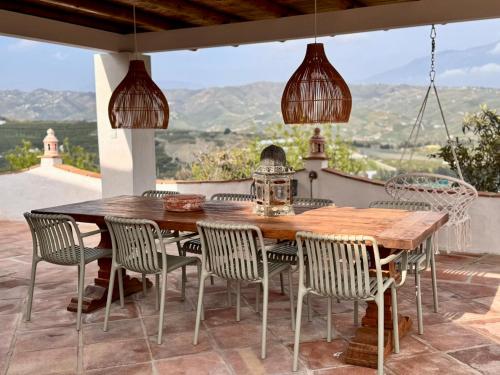 Casa Bambú Boutique Studios Andalusië with pool and Mountain Views Room Type - Studio with Mountain View