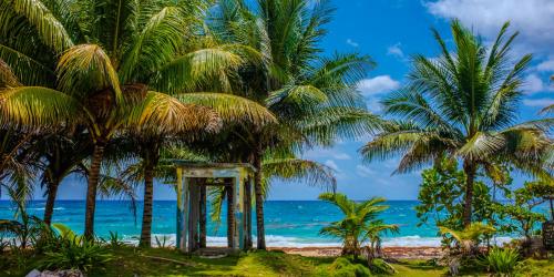 Viesnīcas āriene, Beachfront 5BR w Gen Long Bay,Portland Sleeps 10 in Portland