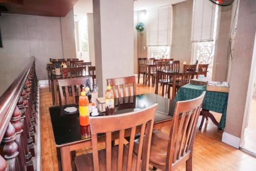 Ha Trinh Hotel in Bien Hoa (Dong Nai)