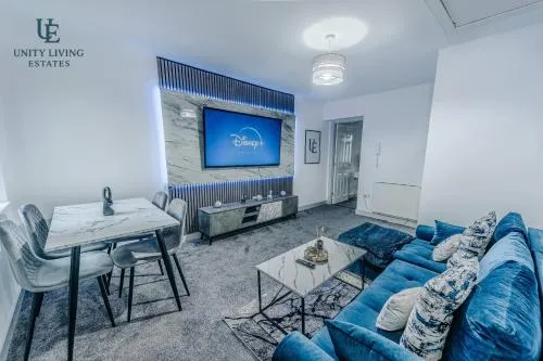The Royal Suite 1BR Apartment Near Etihad Stadium & Coop Live photo 2