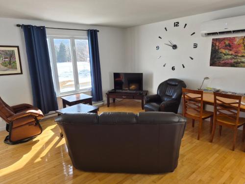 Maison Albert in Petite-Vallee (QC)