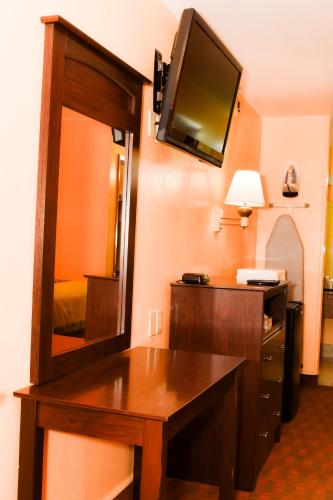 Antlers Inn Goliad - image 29