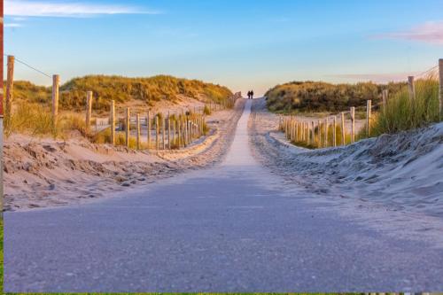 Chalet de Ooievaar op Camping Oudesluis in Oudesluis