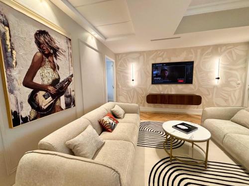 SCARLETT 4 Bedroom next to the Croisette