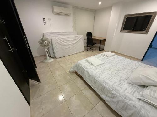 APTO ESTUDIO AMPLIO - zona central, Valledupar