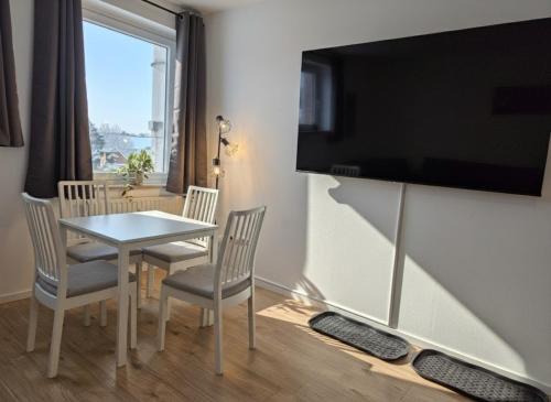 Facilities, have-a-nice-Stay - Apartment im Zentrum von Ahrensburg - 5 Minuten zum Hauptbahnhof in Ahrensburg