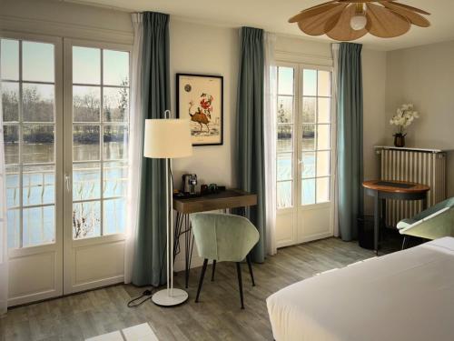 Gabriel Hotel Chinon in 希農市中心