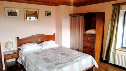 1 double bed