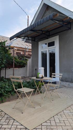 Taman, Esther & Hans Homes in Dodoma