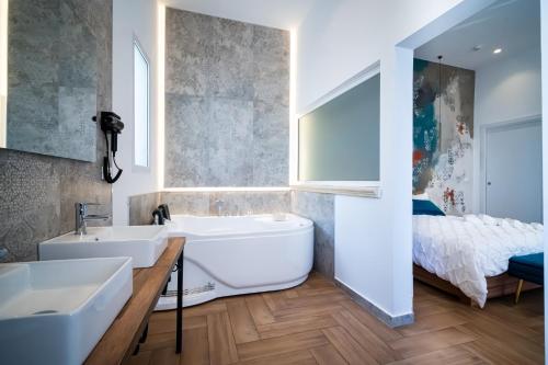 Gaeria home