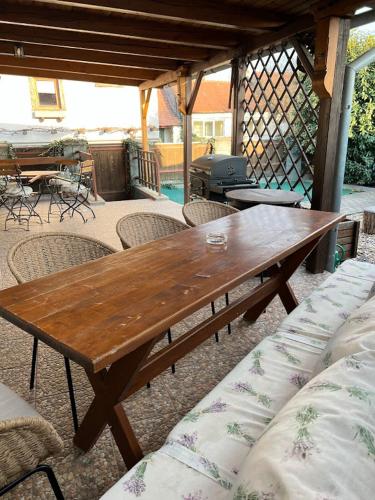 Erkély/terasz, Apartmán vinařství U Krčků (Apartman vinarstvi U Krcku) in Zajeci