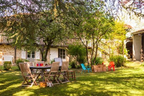 外部景觀, Maison Rustique plus Gîte Indépendant, avec Jardin, Idéal Familles, Proche Centre de Figeac (Maison Rustique plus Gite Independant, avec Jardin, Ideal Familles, Proche Centre de Figeac) in 菲雅克