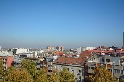 Apartment Vuk 15 min walk to Knez Mihajlova - image 2