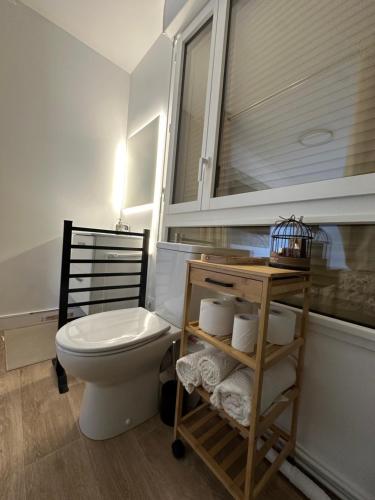 Fürdőszoba, Studio neuf cosy et lumineux dans appartement moderne in Clichy-sous-Bois