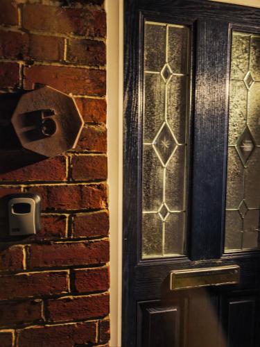 Lovely single room in Stanley Durham near Beamish museum in Chester-le-Street