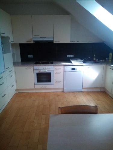 Kitchen, Wohnen mit Panoramablick in Eidenberg