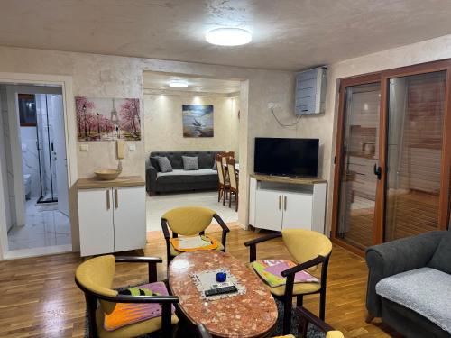 Prime Location Budva Newly Renovated Apartment