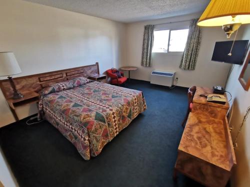 Cataline Motor Inn in Lily Lake (BC)