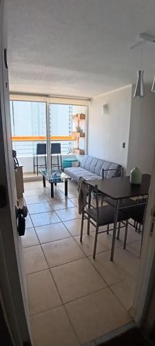 Lindo departamento a pasos del casino y playa peñuelas totalmente amoblado