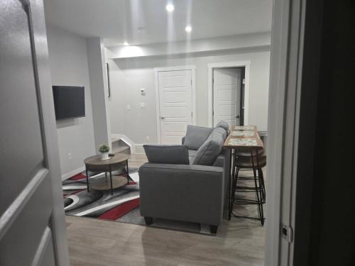 Elegant Private Suite in Edmonton North – khách sạn tại Phố McConachie