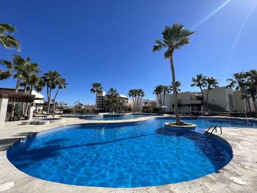 Beautiful Caracoles Condo