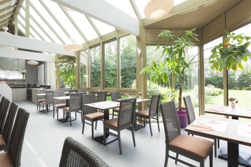 Flanders Lodge Hotel - main image