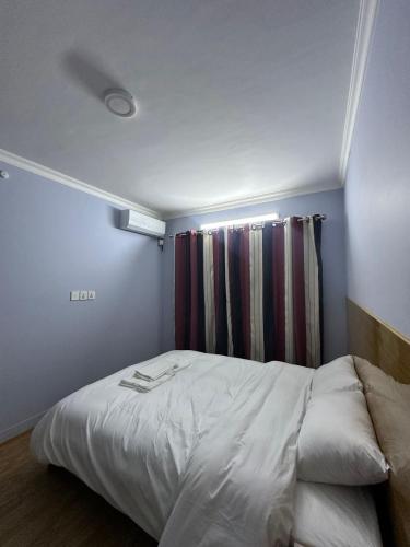 3BHK Apartment at Namo Stay Room 201 - image 3