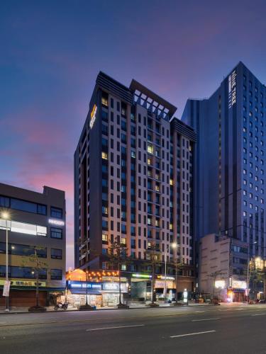 Western Coop Hotel & Residence Dongdaemun, Сеул