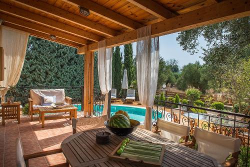 Iekārtas, Anassa Villa in Kalpaki
