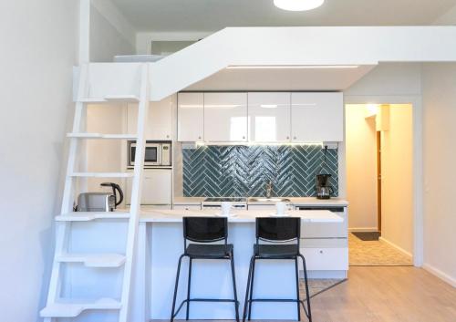 Kitchen, Luxury Studio with Private Sauna in Eira