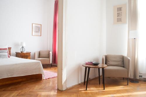  Nm8 Apartment, Pension in Budapest bei Pilisborosjenő