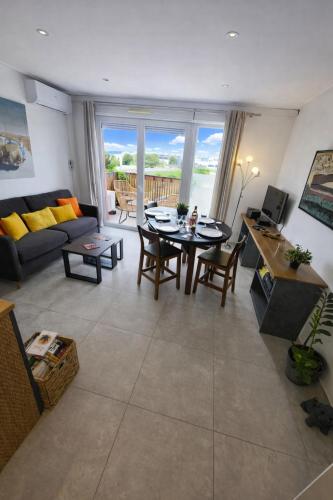 Eco-cocon tout confort - T2, 4P, entre mer et riviere, proche Montpellier in Saint-Georges-d'Orques