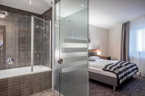 Josl Mountain Lounging Hotel das Erwachsenenhotel - image 12