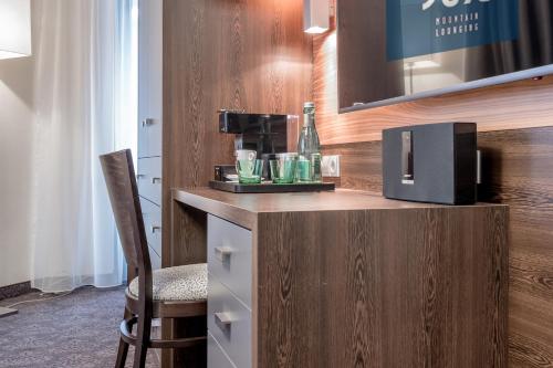 Josl Mountain Lounging Hotel das Erwachsenenhotel - image 4