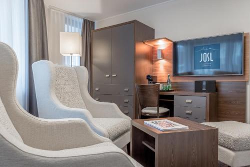 Josl Mountain Lounging Hotel - Adults only!
