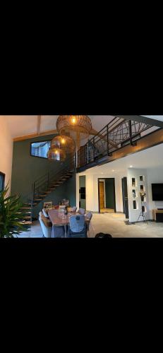 Aloha House 88 – khách sạn tại Le Val Dajol