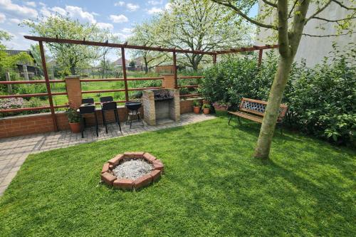 Fortuna Apartman Cserkeszolo in Cserkeszőlő