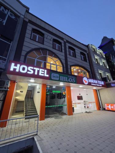 Miran Hostel 2 Vokzal – khách sạn tại Andizhan