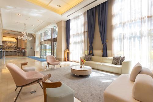 Lobby, Miramar Garden Hotel in Taipei