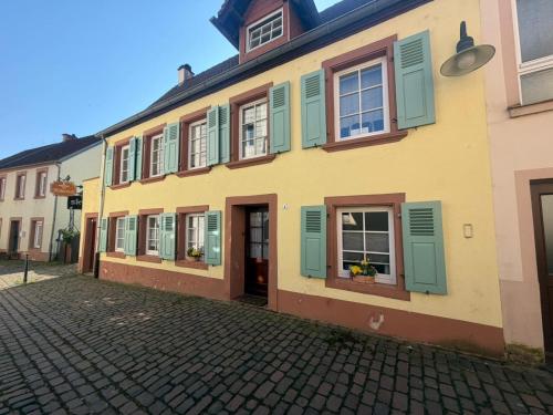 Wohlfühlen & Entdecken in der barocken Altstadt (Wohlfuhlen & Entdecken in der barocken Altstadt) in Blieskastel