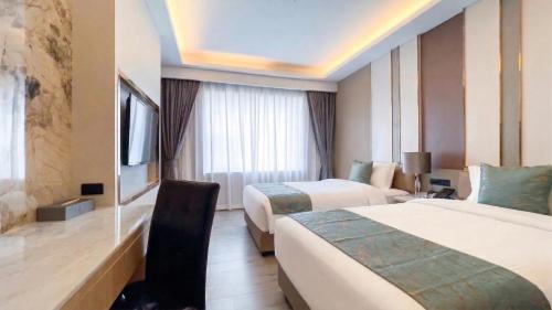 Enrich Grand Hotel - image 10