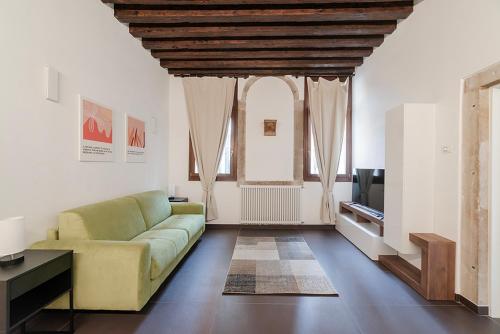 New Albert - Rialto Apartment