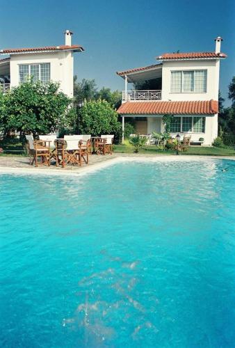 Peldbaseins, m² 1 guļamistaba, 1 privāta vannas istaba Māja Longos Aegio
 (Nicolas Village Club) in Longos Aegio