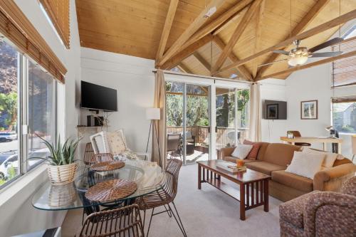 Desert Escape with Private Balcony condo in Indian Wells