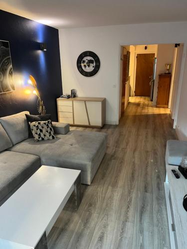 Appartement T3 plein centre ville in 萊拉旺杜市中心
